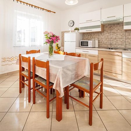 Apartment Vinka Baška Eksteriør bilde